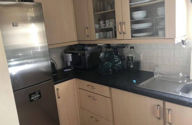 1 Bedroom Apartment Sleeps 2 - Pets Welcome - Tv