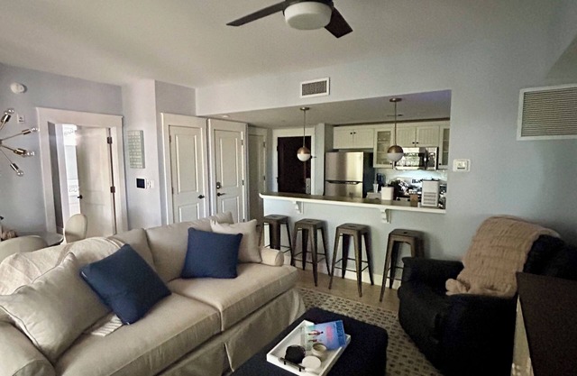 1-bedroom condo sleeps 4 in the Pilot House Sandestin, Tram Access