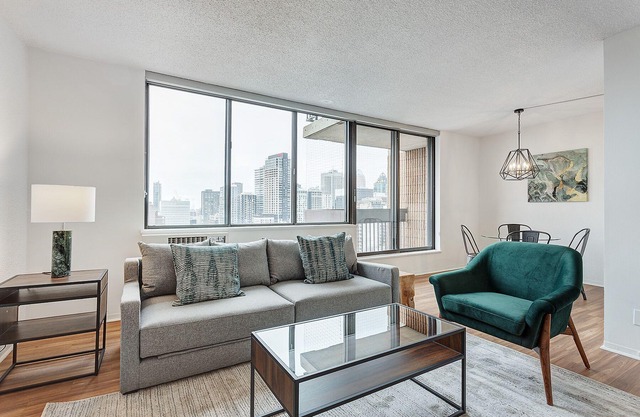 1 bedroom Furnished Apartment - Downtown Montreal - 1 BEDROOM SUITE