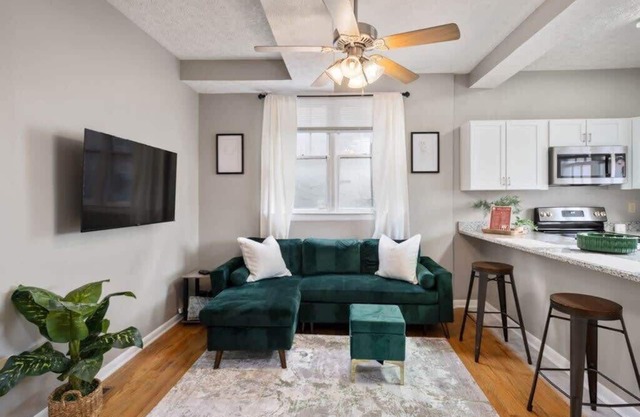 1 Bedroom Near Short North