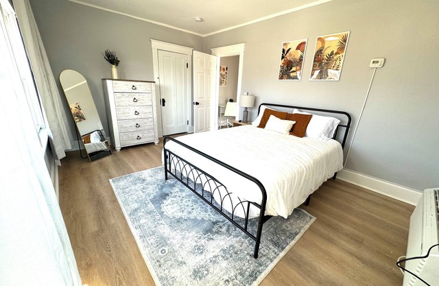 1-BR Cincinnati Retreat | Perfect for Relaxation