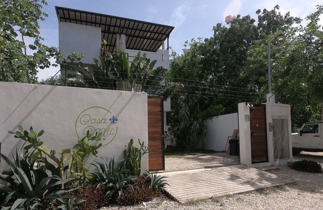 # 1 Casa Mtl Tulum Charming single storey apartment.