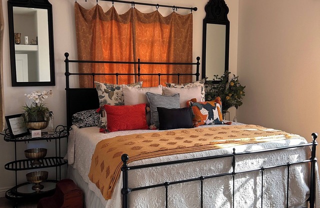 1 Comfy Spacious Bedroom in great area perfect for Nurses Abroad or Long Stays