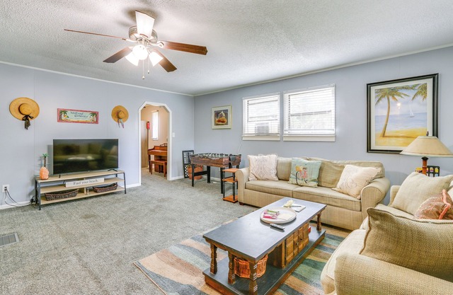 1 Mi to Sands Beach: Walkable Island Home w/Yard!