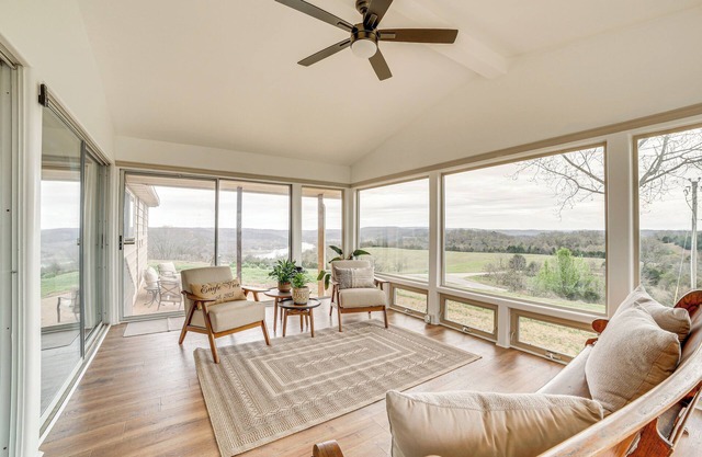 1 Mi to Table Rock Lake: Home w/Furnished Patio!