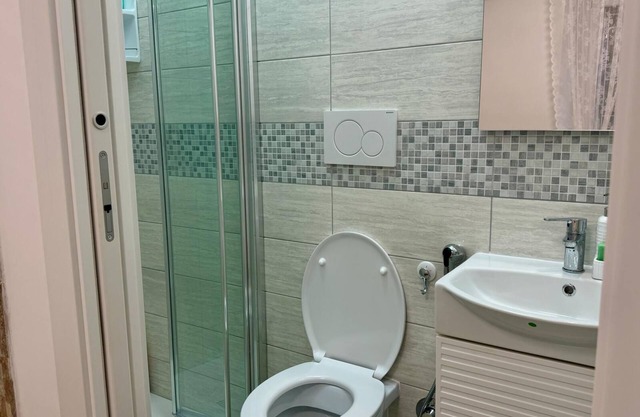 10 minutes from Piazza del Popolo and Rome's major tourist attractions