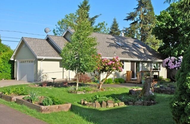 100+ Five Star reviews! Central location! Value! Guest Favorite!