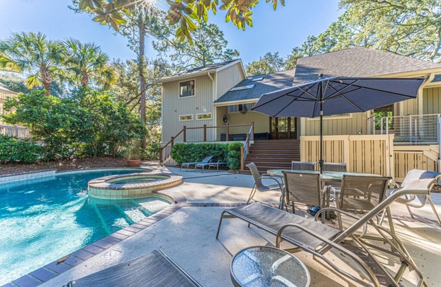 100 Steps to Beach | Sea Pines Home | PRIVATE Pool & Hot Tub | Beach Chairs
