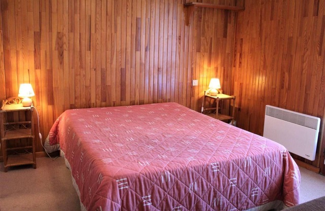 100m from ski slopes, 1st floor, balcony, tv, ski locker, 38m², Vars