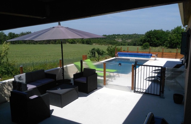 115 m2 private villa with view and private heated pool