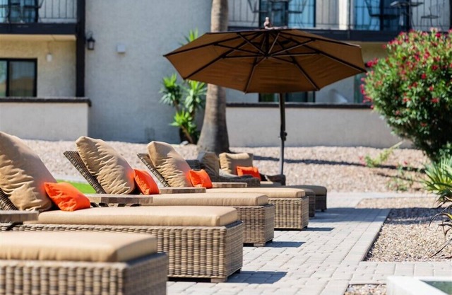 124Bike, Hike, Explore – Adventure-Ready 1BR in Gated Community!