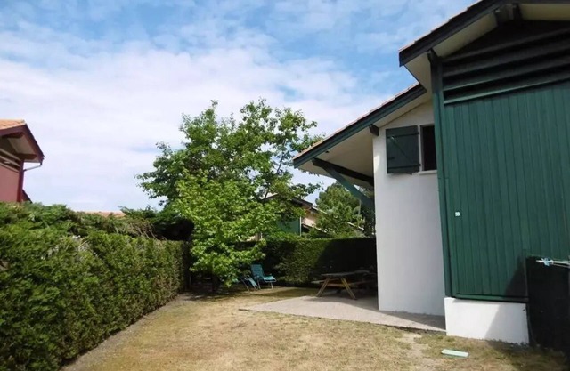 131 - Cosy house in Hourtin Port, residence le Génois 2 for 4 to 5 people