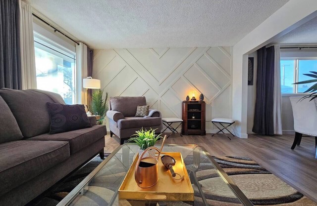 137 Heritage Home - 5 Bedroom for the whole family