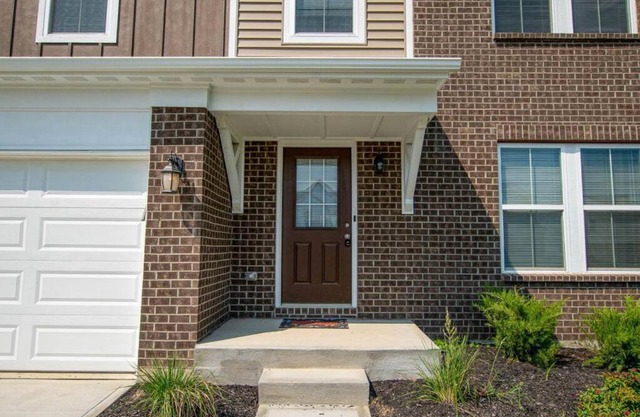 1392 Soaring Way Brand new construction in well-kept HOA community