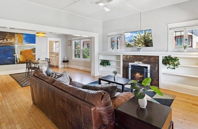 15 Mins to Scottsdale Fast Wi-fi & Fire-pit