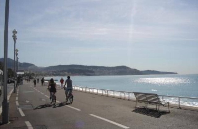150 m to the sea , apartment for 6 pers NICE south of France
