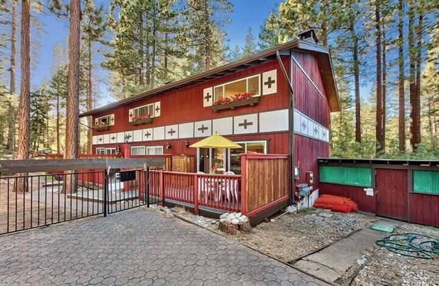 1510 Wildwood, Sitzmark 4