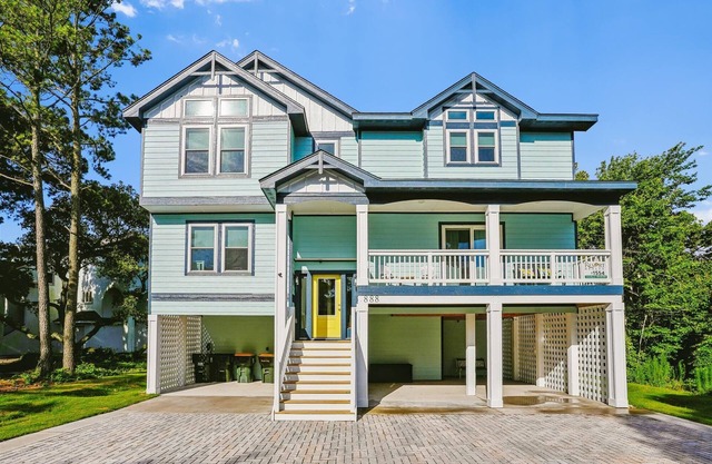 1554 - Lay by the Sound, Beautiful Corolla Soundfront Home with Private Pool and Secluded Dock!