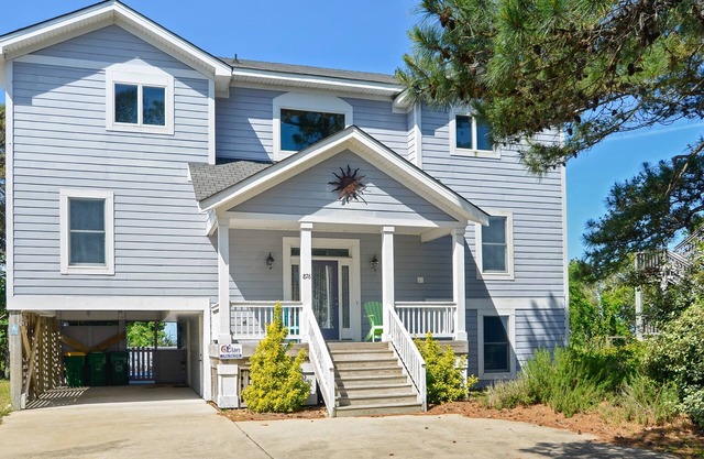 1562 - Coucher Du Soleil, 5-bed 5.5-bath soundfront Corolla, NC, pet friendly, private pool, hot tub