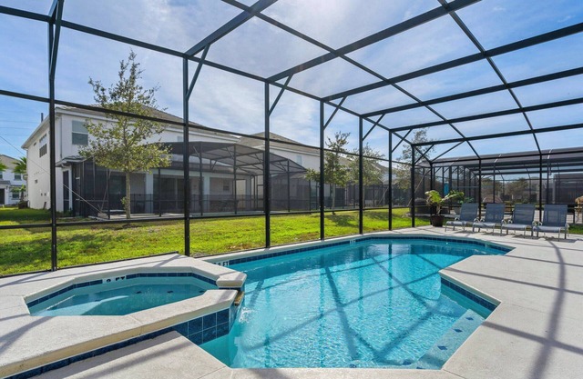 15BD Sonoma Resort Luxury House (SR 2609)