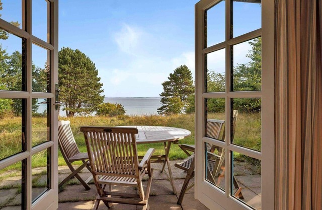 16643 Fårevejle - Næsvej 32