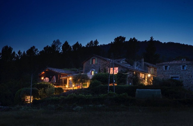 17th-century country house, 350 m2 in the heart of nature, indoor pool 30°C, sauna