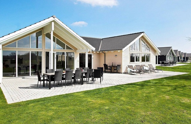 18 person holiday home in Hasselberg