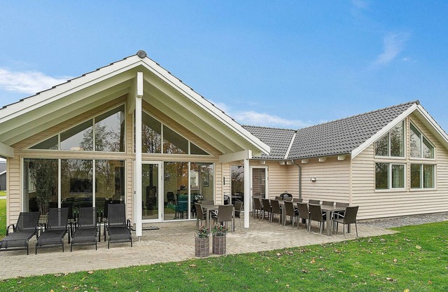 18 person holiday home in Hasselberg