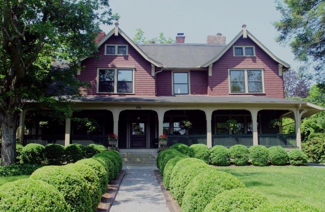 1900 Inn on Montford