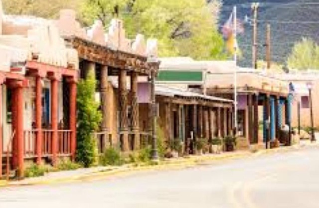 1Bed/1Bath at Taos, NM!
