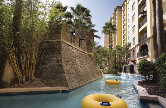 1BR-Dlx Inside Disney Gates-5 Pools, Lazy Rivers, Pay 25% Deposit
