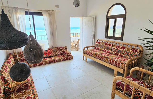 1st line beach loft, sleeps 6, 90m2, fully renovated with all amenities No2