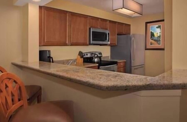 2/2 HARBOUR POINT- SUNSET POINTE AT SHELTER COVE