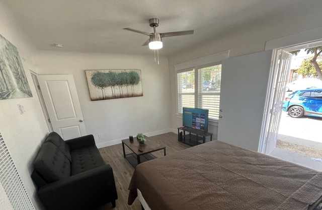 2 Bed, Renovated Home in National City
