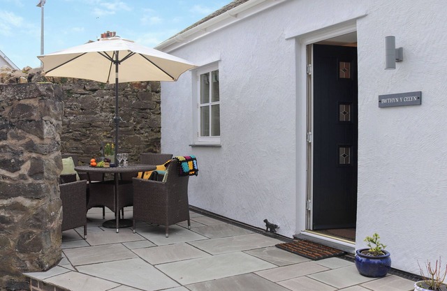 2 bedroom accommodation in Conwy Town