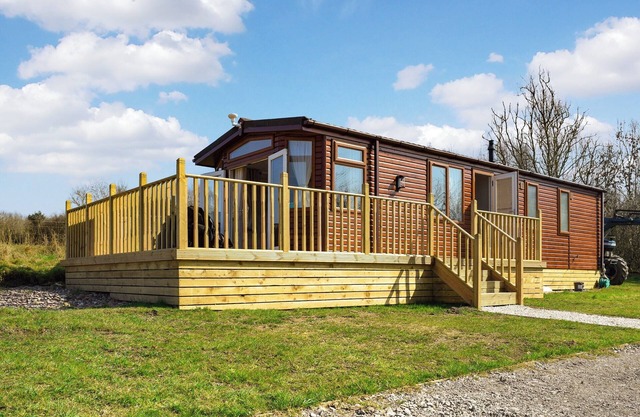 2 bedroom accommodation in Hartshorne