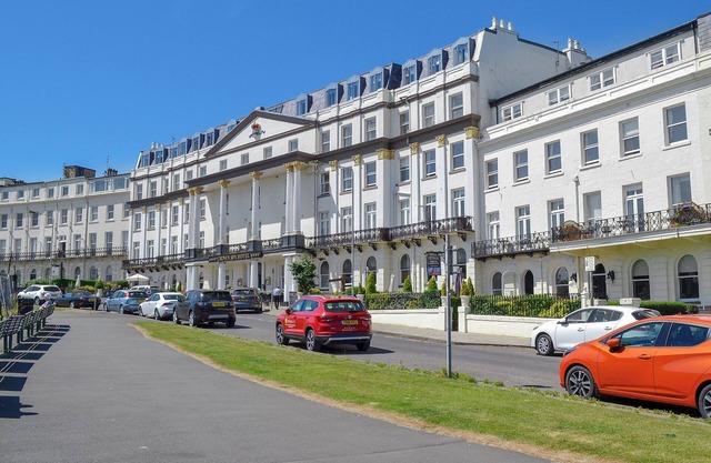 2 bedroom accommodation in Scarborough
