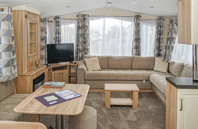 2 bedroom accommodation in Gwespyr, Nr Prestatyn, Denbighshire