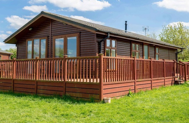 2 bedroom accommodation in Yaxham, Dereham