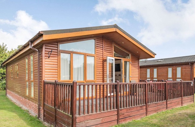 2 bedroom accommodation in Yaxham, Dereham