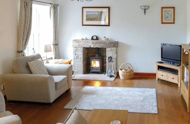 2 bedroom accommodation in Redmire, near Leyburn