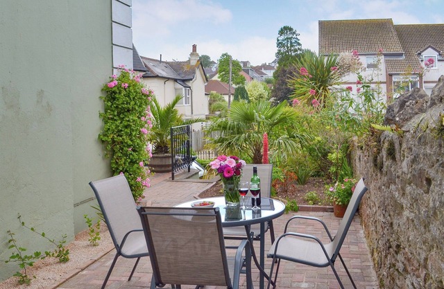 2 bedroom accommodation in Brixham