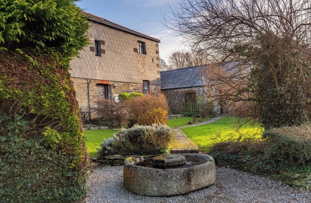 2 bedroom accommodation in Fowey