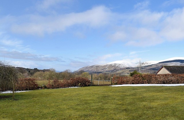 2 bedroom accommodation in Kinross