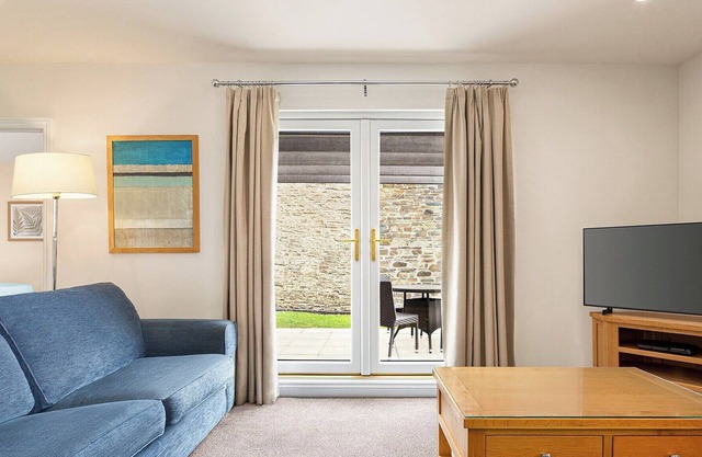 2 bedroom accommodation in Tywardreath, Nr Fowey