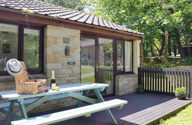 2 bedroom accommodation in Lelant, near St Ives