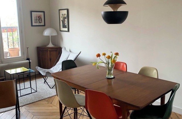 2 Bedroom Apartment in Paris
