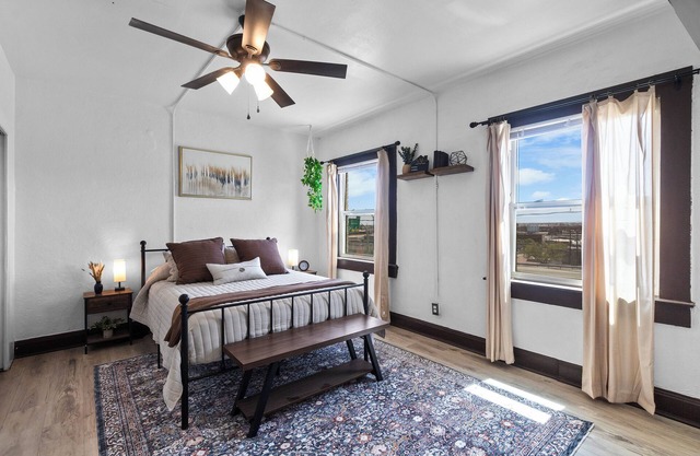 2-Bedroom Apartment Near Downtown El Paso