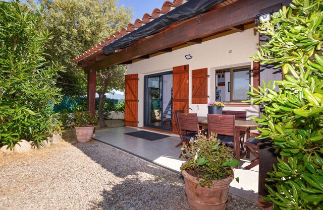 2 bedroom awesome home in Albitreccia