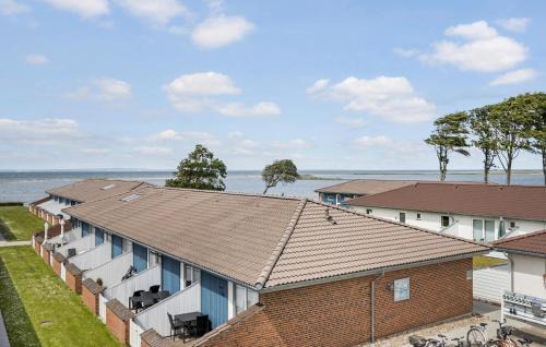 2 Bedroom Awesome Home In Bogense